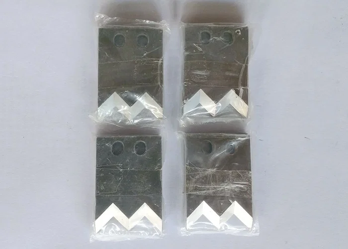 Лезвие из белой стали, лезвие из вольфрамовой стали, лезвие с плоской канавкой, лезвие из вольфрамовой стали для машины для снятия изоляции, лезвие из быстрорежущей стали, лезвие из вольфрамовой стали с одной проволокой, двухпроволочное лезвие из вольфрамовой стали, пара клеммных лезвий, лезвие машины для очистки воздуха 3F, один кусок однопроволочного лезвия из быстрорежущей стали, один кусок двухпроволочного лезвия из быстрорежущей стали, лезвие формы 2000 #, Коаксиальное лезвие машины, лезвие из белой стали