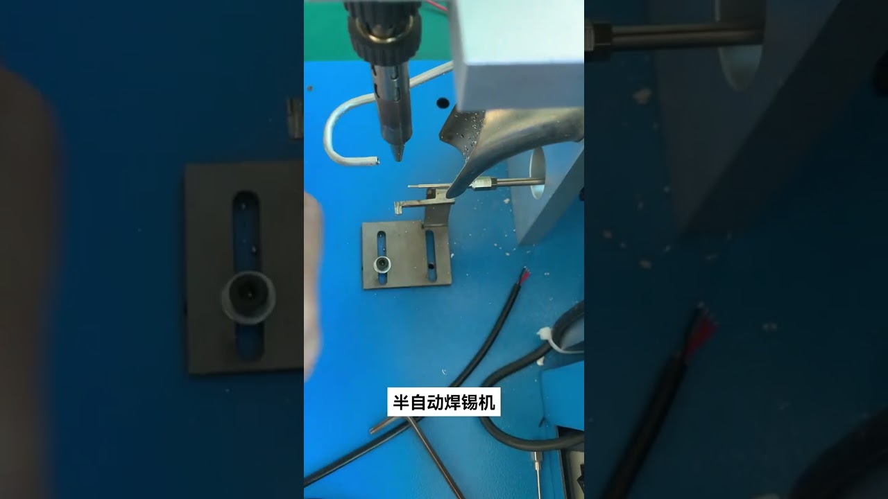 Пробная пайка малых PLC плат на автомате ① #завод #оборудование #станок_для_зачистки_проводов