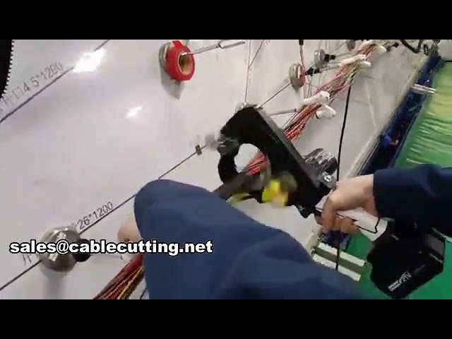 Мощная беспроводная ручная лентообмоточная машина для кабеля AT-101L с увеличенным аккумулятором